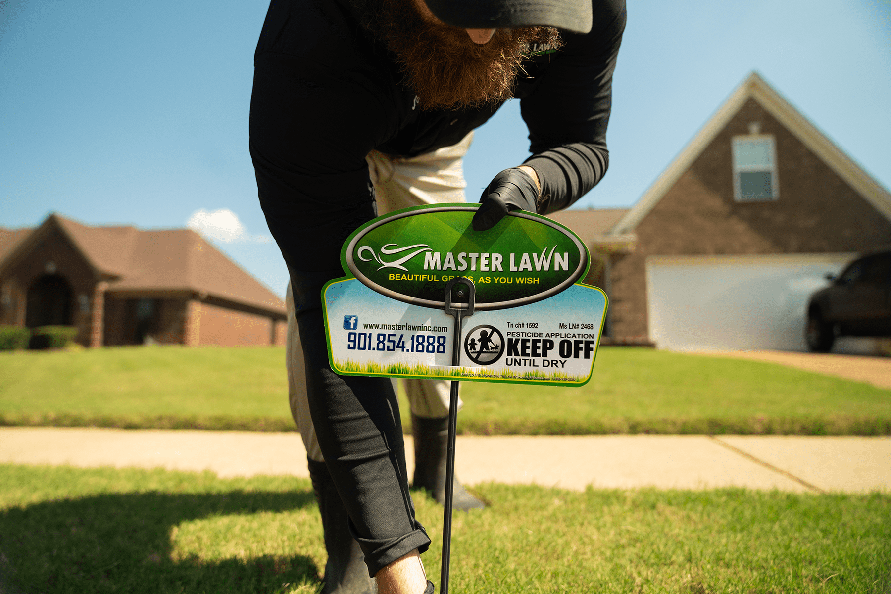 master-lawn_yard-sign-min